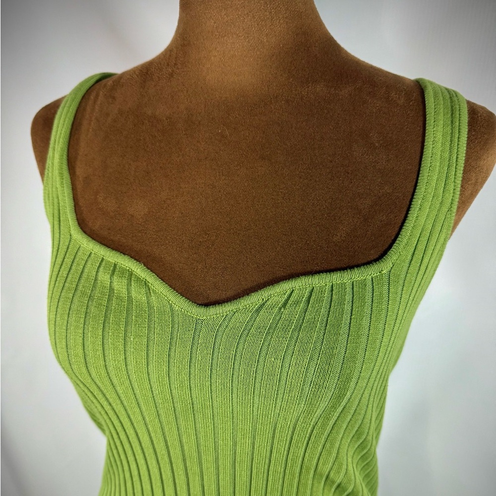 Fashion Nova Janelle Knit Midi Green‎ Dress - Picture 4 of 10